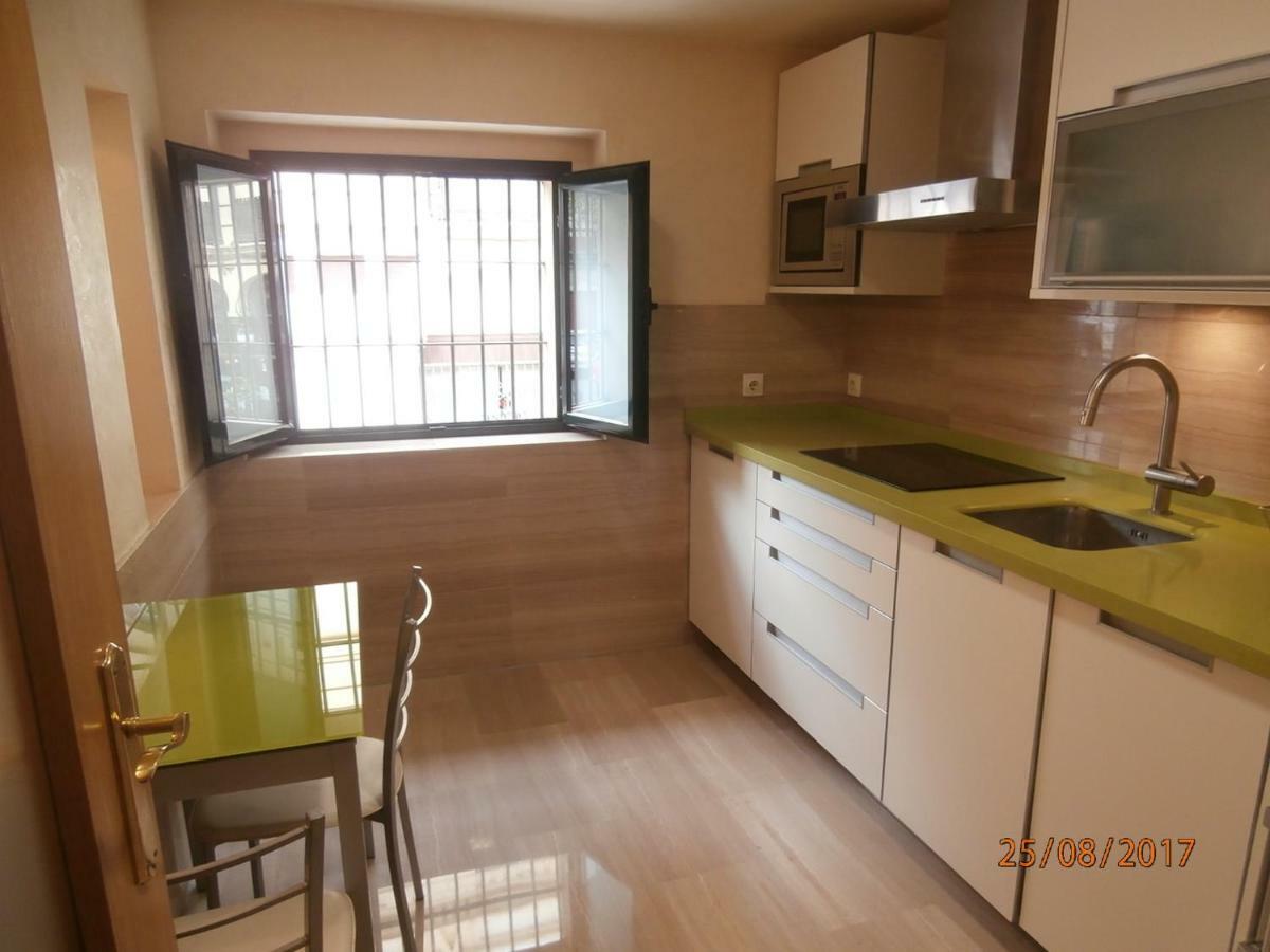 Apartamento Deluxe Centro Historico Lägenhet Sevilla Exteriör bild