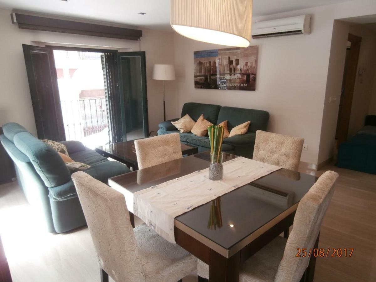 Apartamento Deluxe Centro Historico Lägenhet Sevilla Exteriör bild